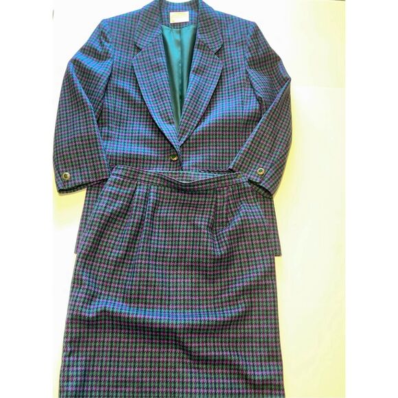Vintage Pendleton 2 Piece Virgin Wool Blazer and Skirt Plaid Purple‎ Green A38 - Picture 1 of 16